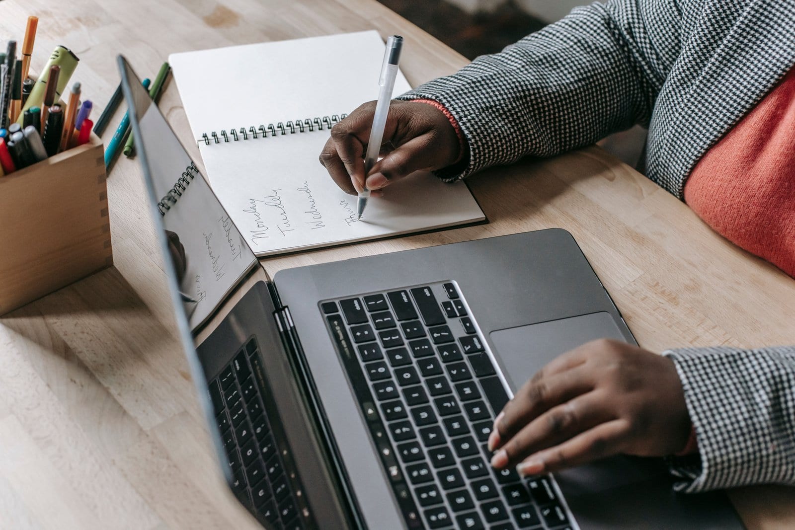 How to Start a Small Business With Low Investment